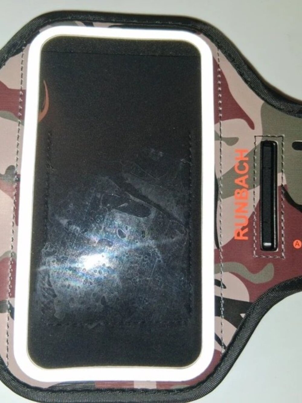 Phone Armband (Camo Pattern)